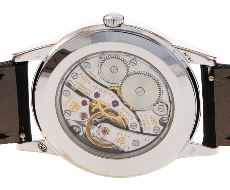 Patek Philippe Calatrava 7122/200G-001 Image 4